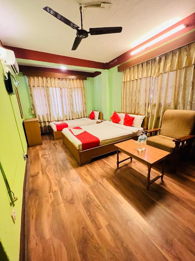 Hotel Green Orchid Катманду Экстерьер фото
