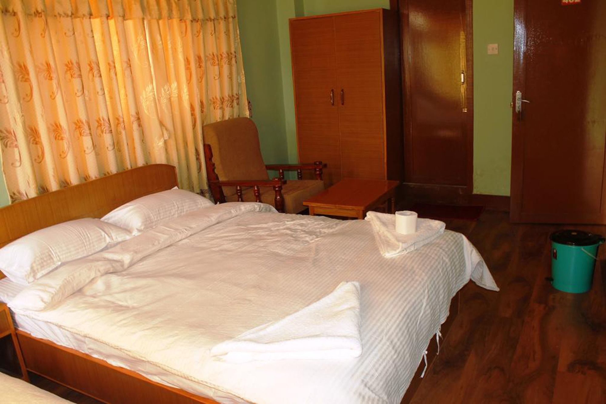 Hotel Green Orchid Катманду Экстерьер фото