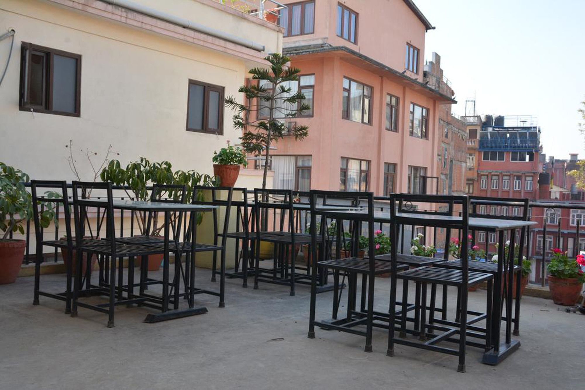 Hotel Green Orchid Катманду Экстерьер фото